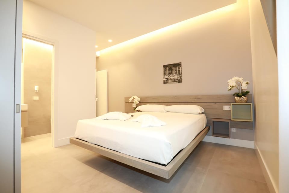 Bathroom, Bedroom