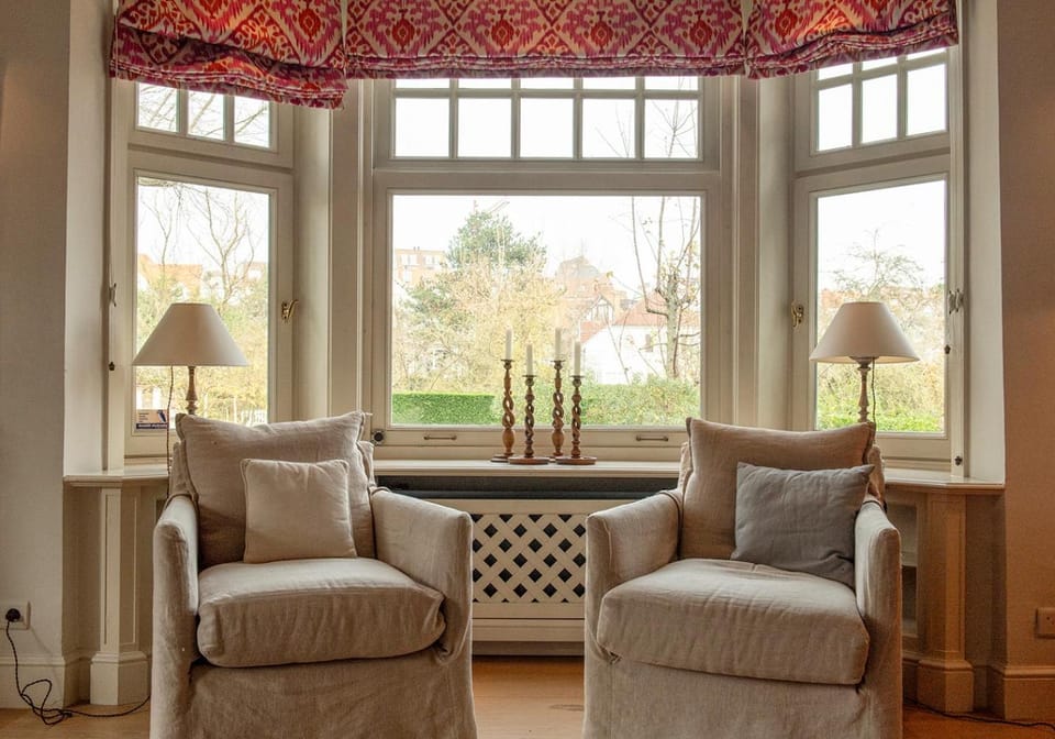 View (from property/room), Living room, Seating area