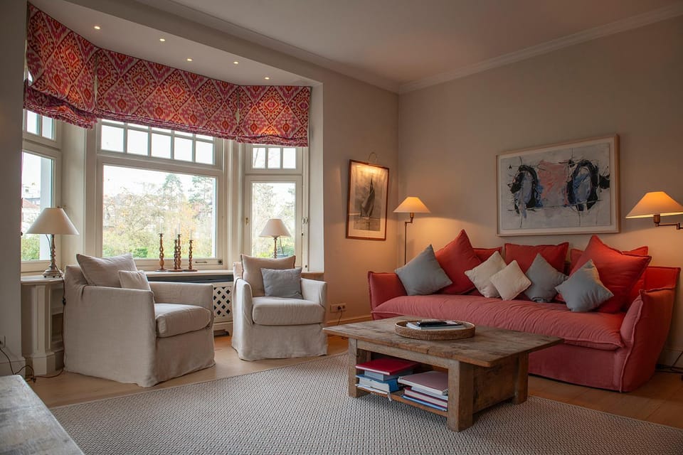 Living room, Lounge or bar