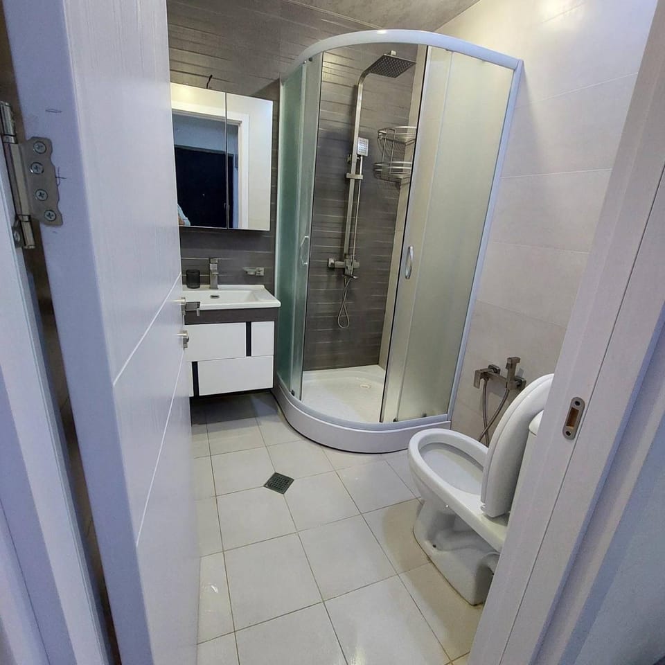 Shower, Toilet, Bathroom