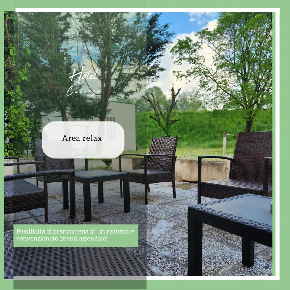 Spring, Day, Garden, Living room, Seating area, Text overlay, Garden view