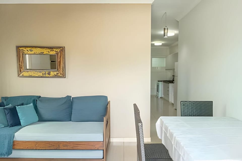 500m PRAIA Taperapuan; 2 quartos; Térreo; WiFi 300mbs; Churrasqueira; Estacionamento Gratuito 1 carro House in State of Bahia