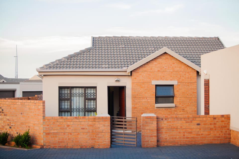 Marelden security estate Bed and Breakfast in South Africa