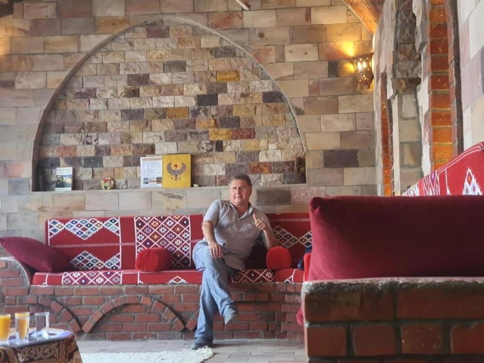 Shahhat Apartments - Habu Temple & Mountain View Apartment in Luxor Governorate