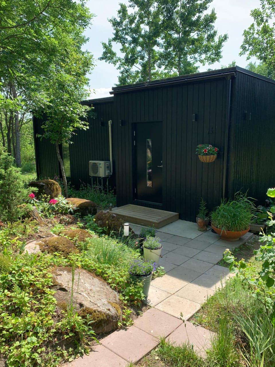 Small cozy 3-room house with terrace & large garden House in Harju County, Estonia