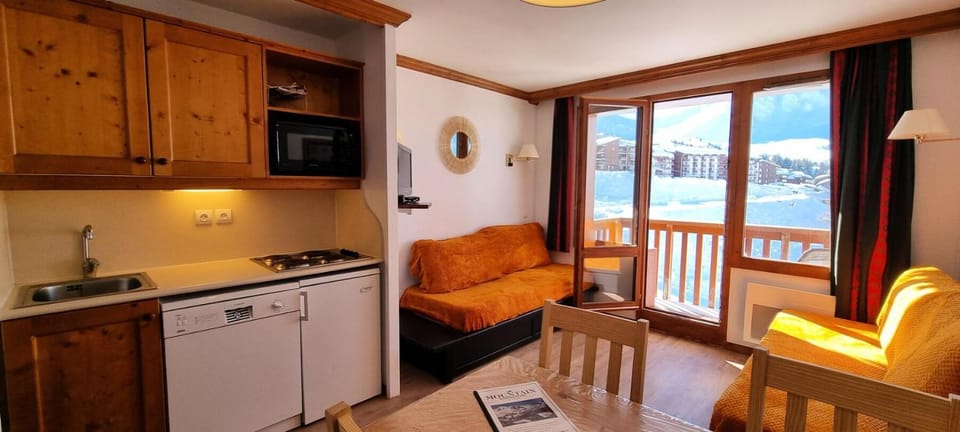 Résidence Mont Soleil A - Appartement 5 personnes - Plagne Soleil MAE-0294 Apartment in Mâcot-la-Plagne