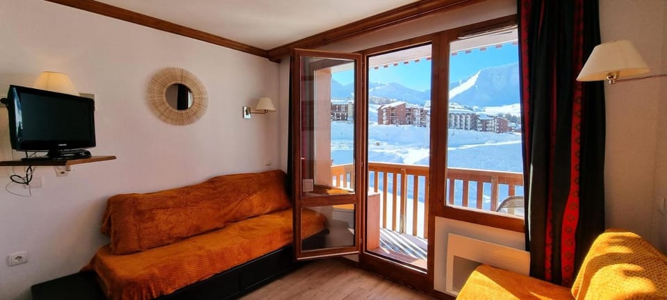 Résidence Mont Soleil A - Appartement 5 personnes - Plagne Soleil MAE-0294 Apartment in Mâcot-la-Plagne
