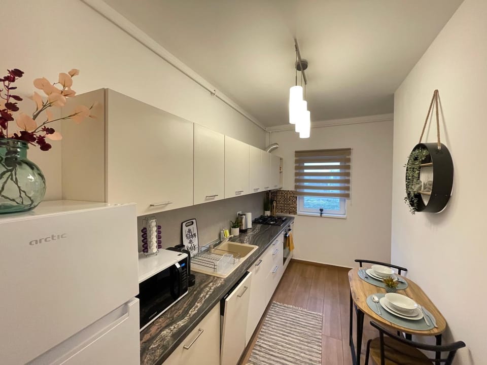 Coffee/tea facilities, Kitchen or kitchenette, Dining area, dishwasher, minibar, pet friendly