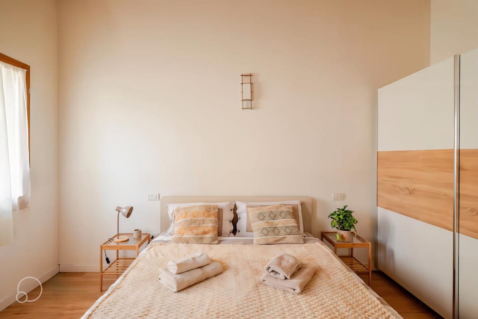 Bed, Photo of the whole room, Bedroom, towels, wardrobe