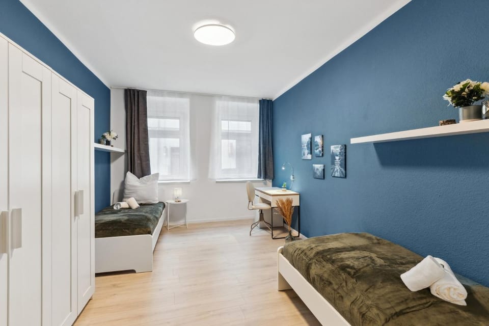 Bed, Photo of the whole room, Business facilities, Bedroom