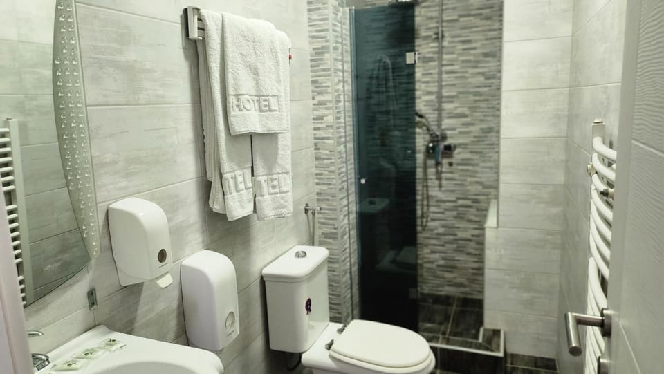 Hotel Rile Men Blue Hotel in Serbia