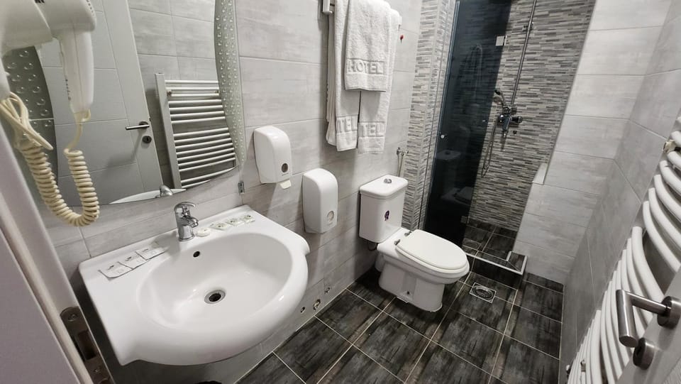 Hotel Rile Men Blue Hotel in Serbia
