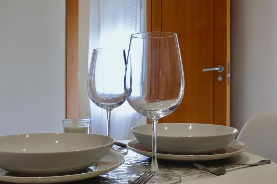 Food and drinks, Dining area