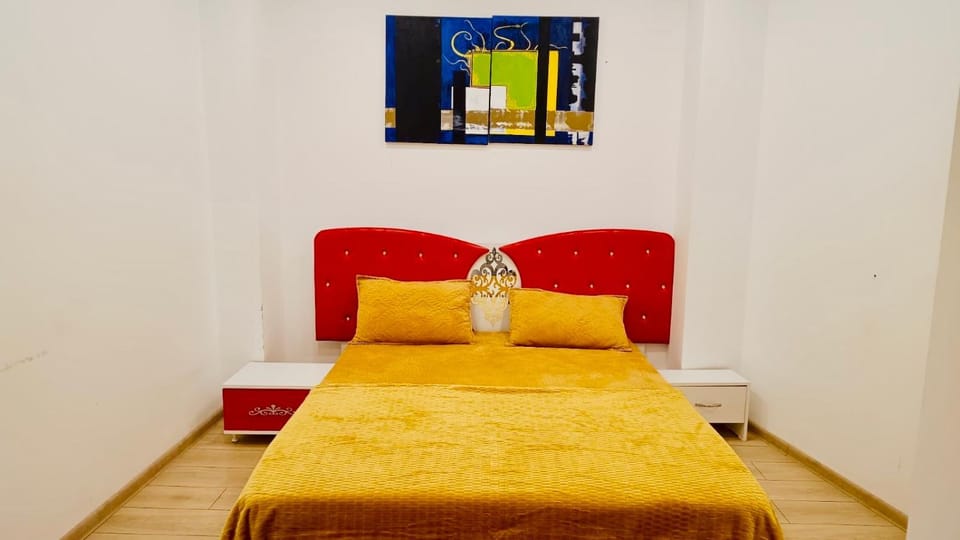 CAZAN HOUSE Hostel in Bucharest