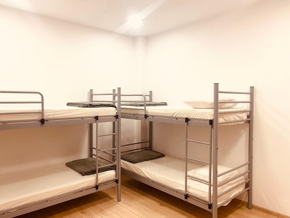 CAZAN HOUSE Hostel in Bucharest