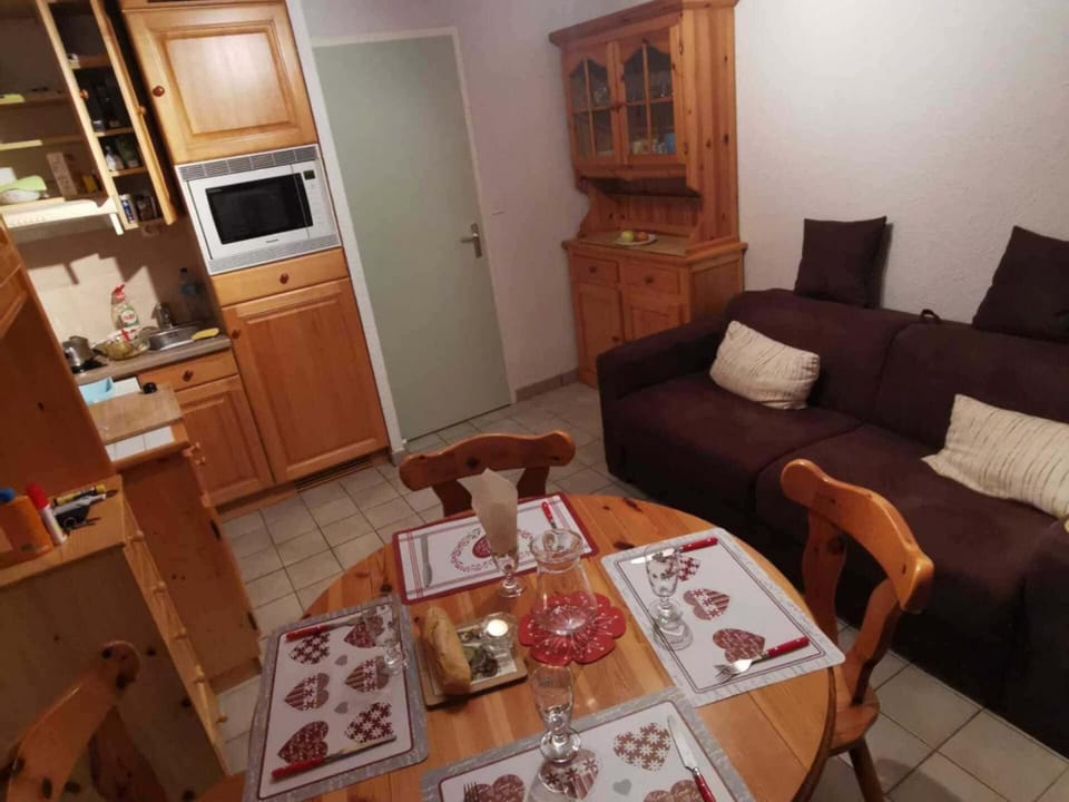 Studio 3 Pers Châtel, Terrasse, Animaux Ok - FR-1-676-180 Apartment in Châtel