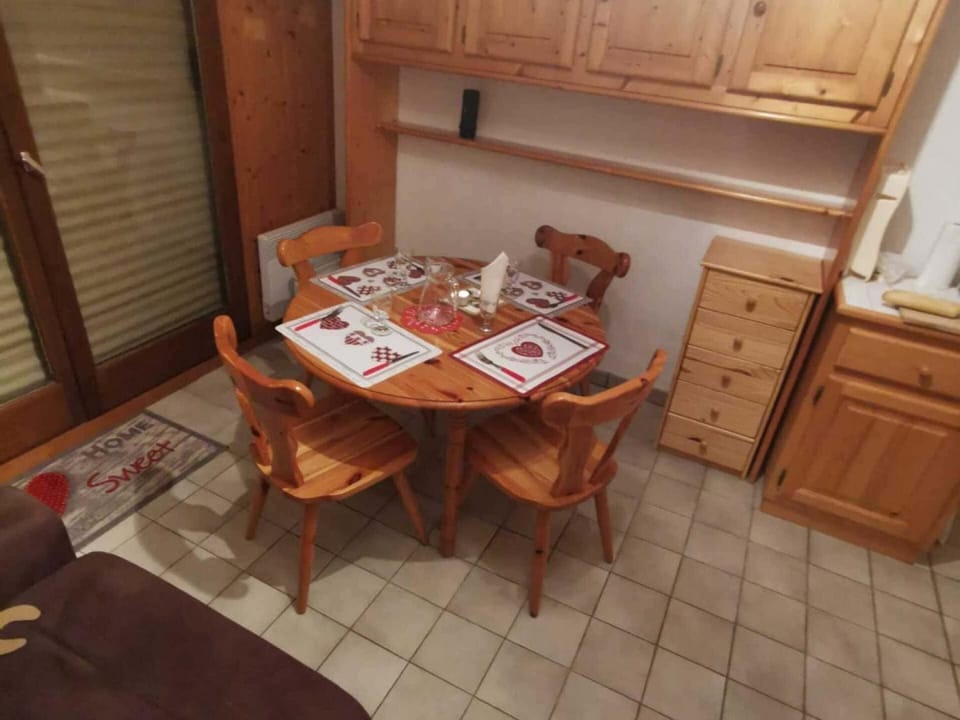 Studio 3 Pers Châtel, Terrasse, Animaux Ok - FR-1-676-180 Apartment in Châtel