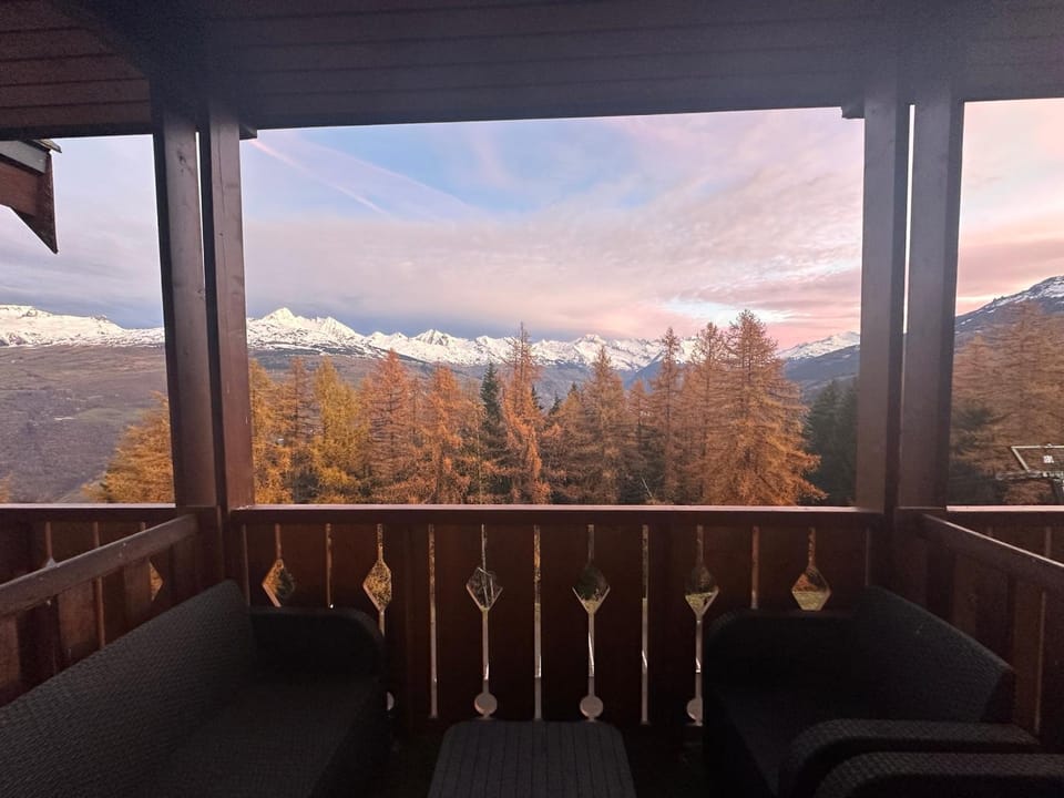 Duplex rénové 3P+cabine 6 pers, balcon, vue Mont Blanc - FR-1-181-2732 Cabin in Landry
