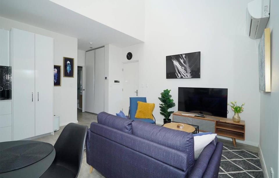 3 Eco Home Parking & Wifi Apartment in Perth