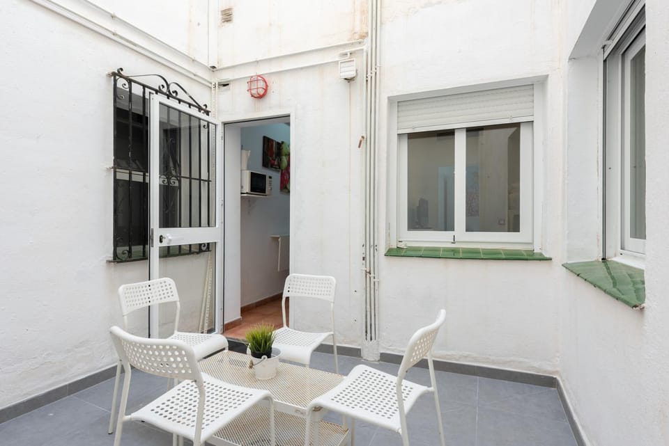 Patio, Balcony/Terrace, Seating area