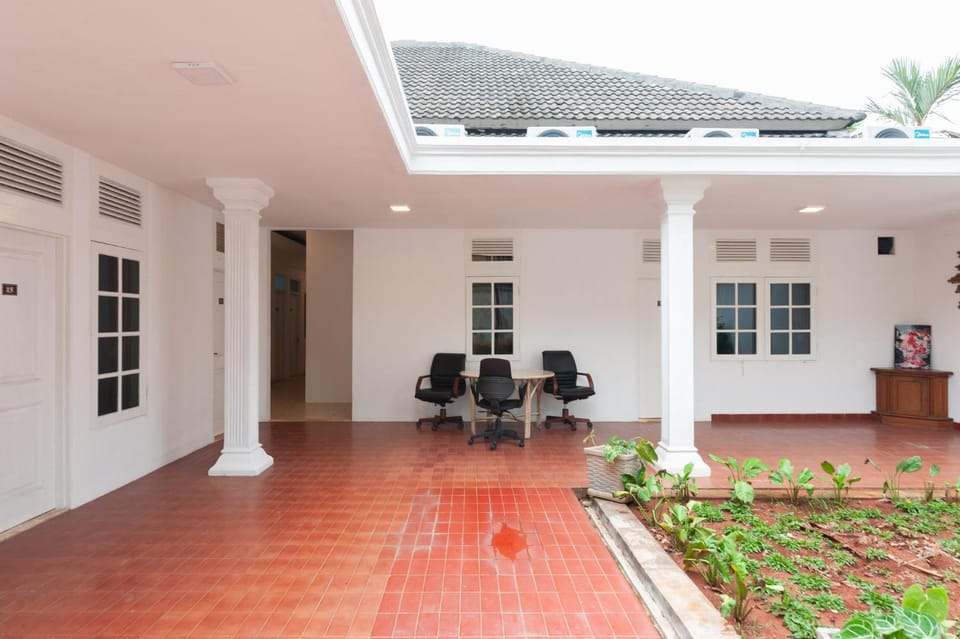 Seating area