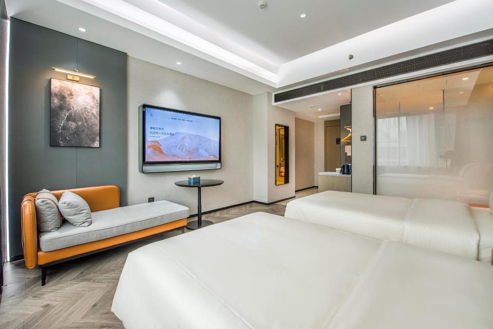 Atour S Hotel Taikoo Warehouse Pearl River Guangzhou Hotel in Guangzhou