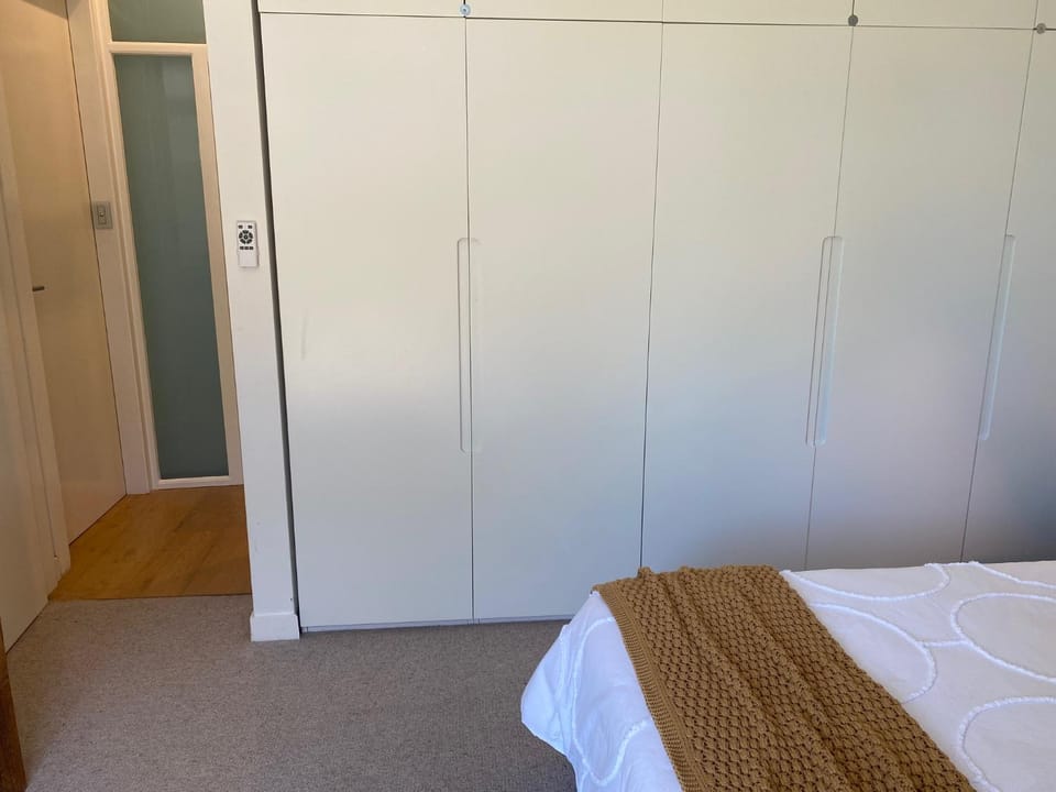 Bed, Bedroom, wardrobe