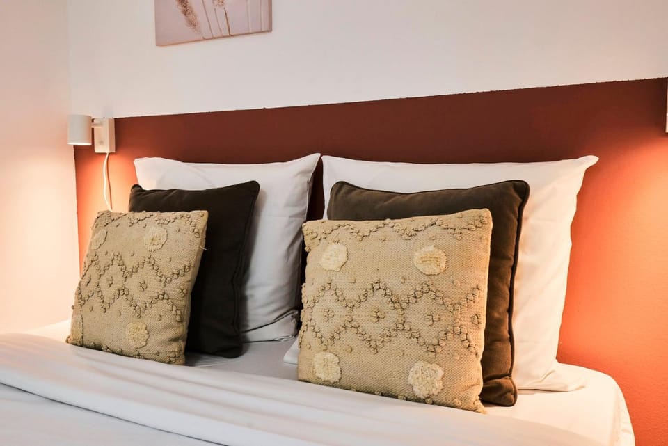 Large studio between train station & Grand Place Apartment in Lille