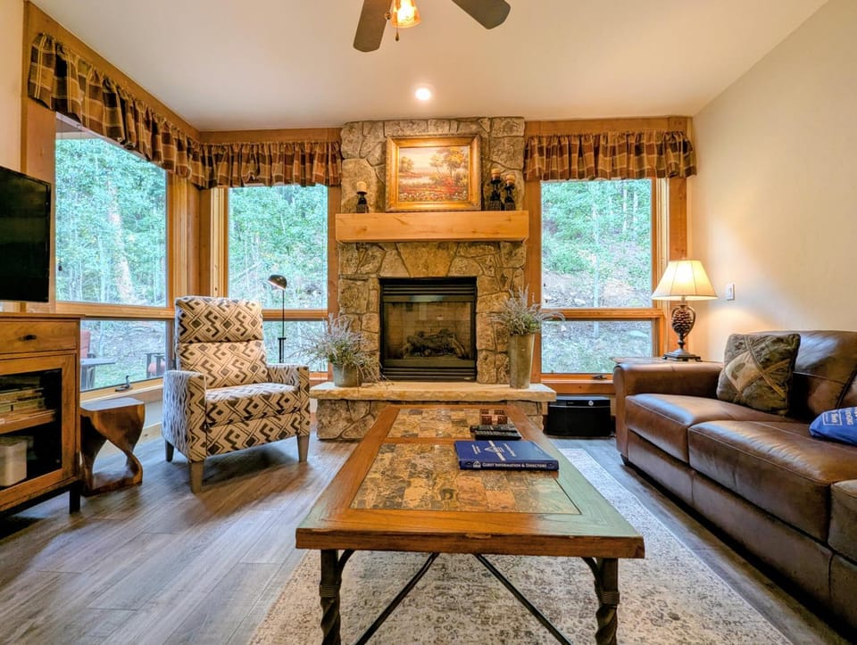 Settlers Creek 6528 by SummitCove Lodging in Colorado House in Keystone