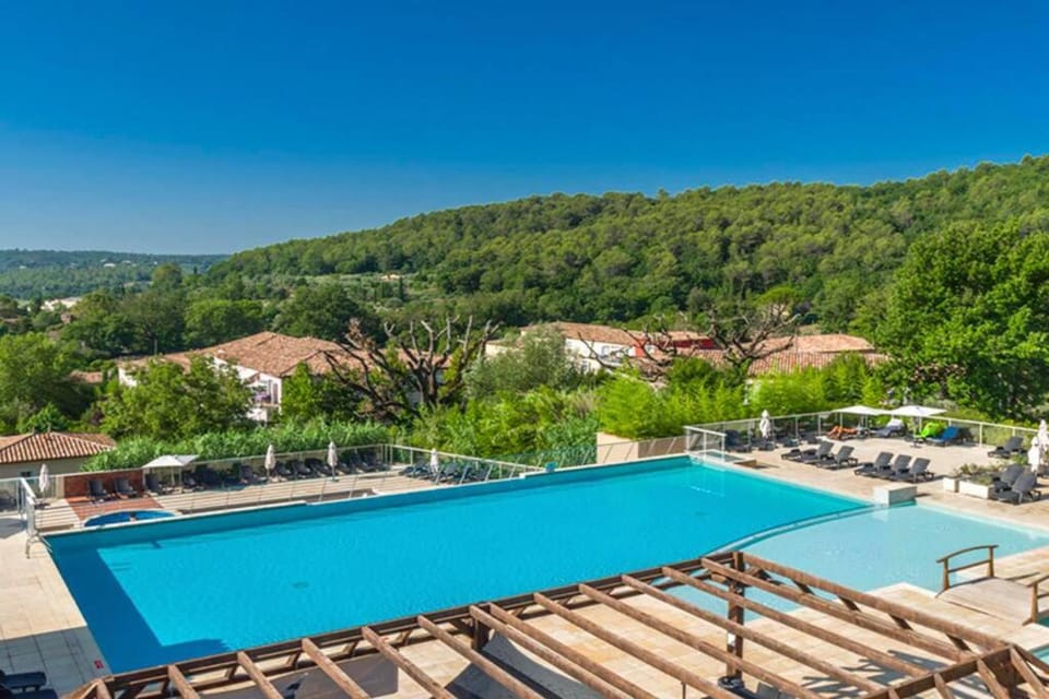 Natural landscape, Mountain view, Swimming pool