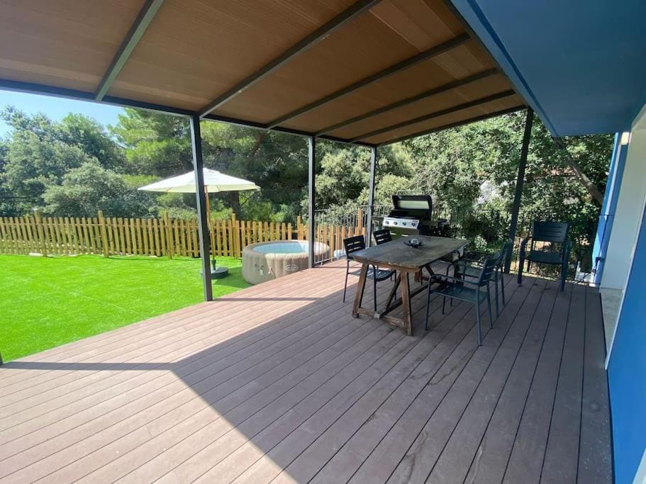 Balcony/Terrace, Garden view, Mountain view