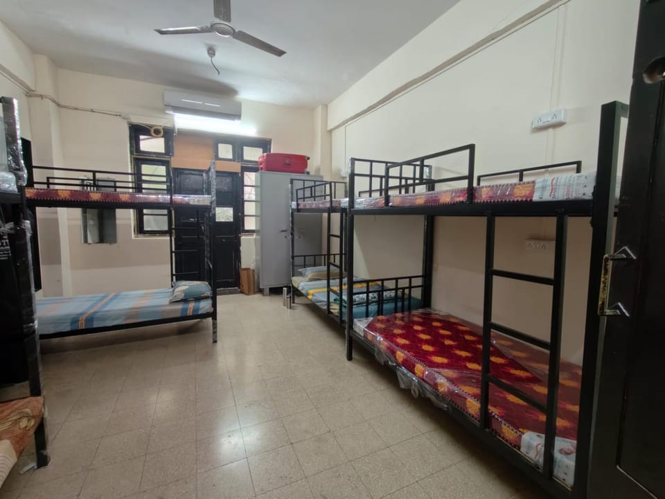 Bed, Photo of the whole room, Bedroom, air conditioner