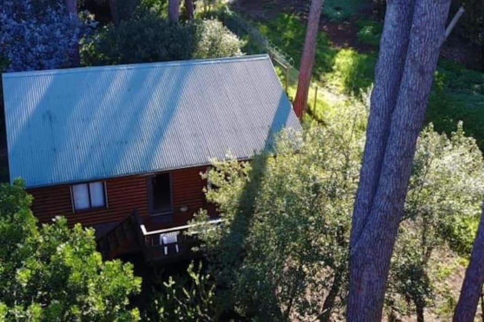 Helderberg Cottage Chalet in Cape Town