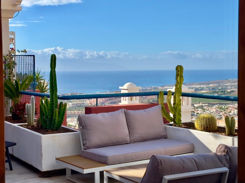 Patio, View (from property/room), Balcony/Terrace, Sea view