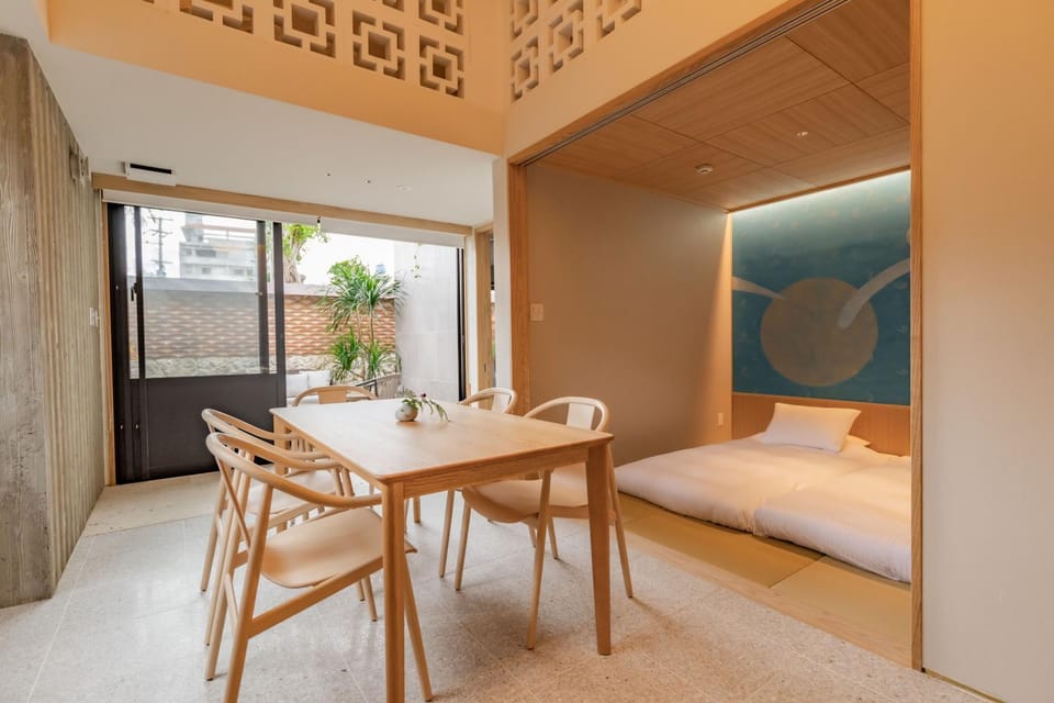 Living room, Dining area, Bedroom
