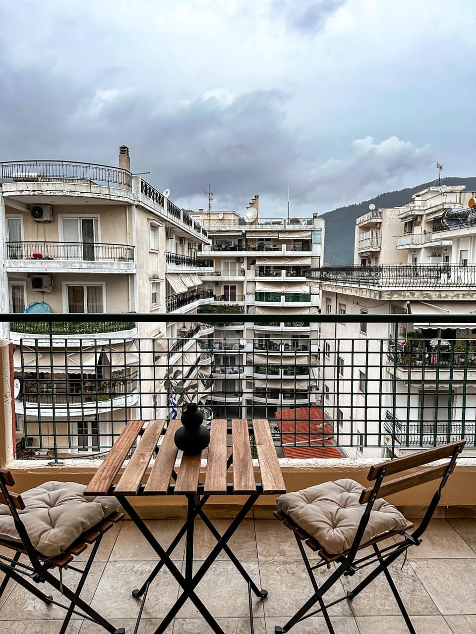 Property building, Patio, Day, View (from property/room), Balcony/Terrace, City view
