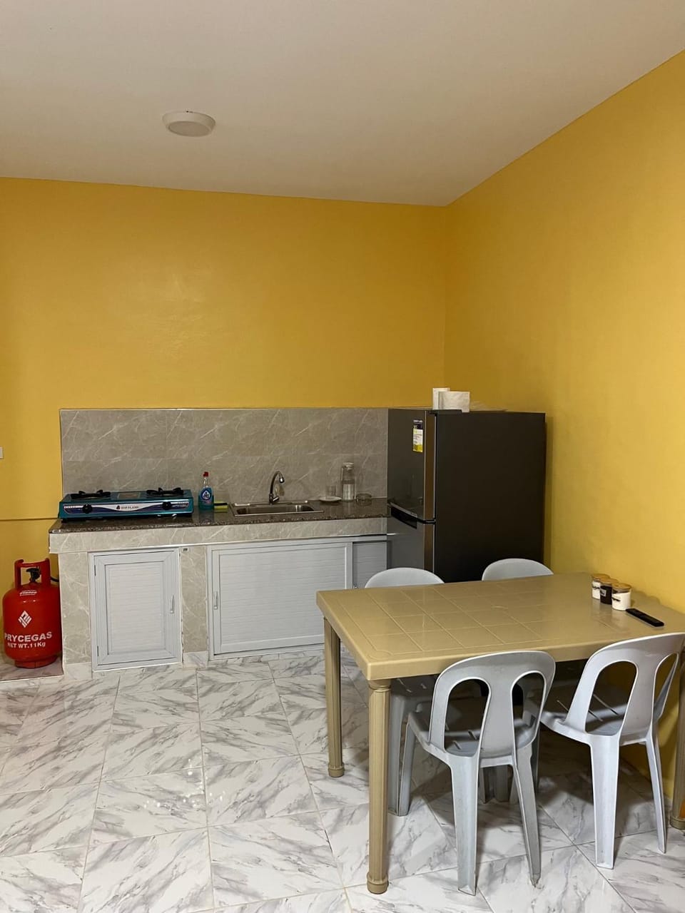 Cabagnow Homestay House in Central Visayas