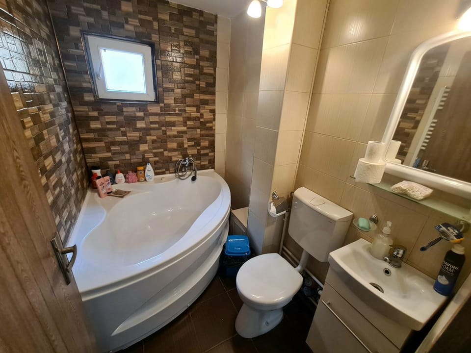 Apartament 2 camere Brazda lui Novac Apartment in Craiova