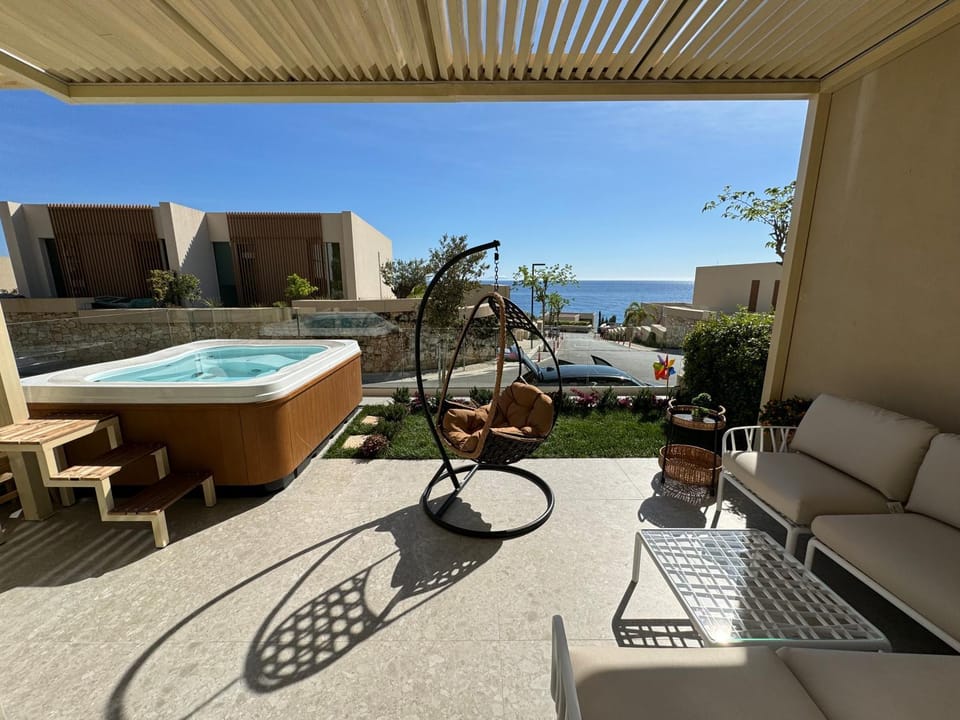 Property building, Day, Natural landscape, View (from property/room), Balcony/Terrace, Seating area, Pool view, Sea view, sunbed