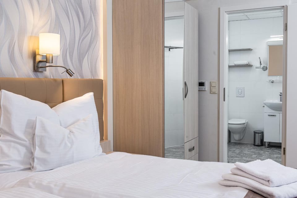 Bed, Bathroom, towels