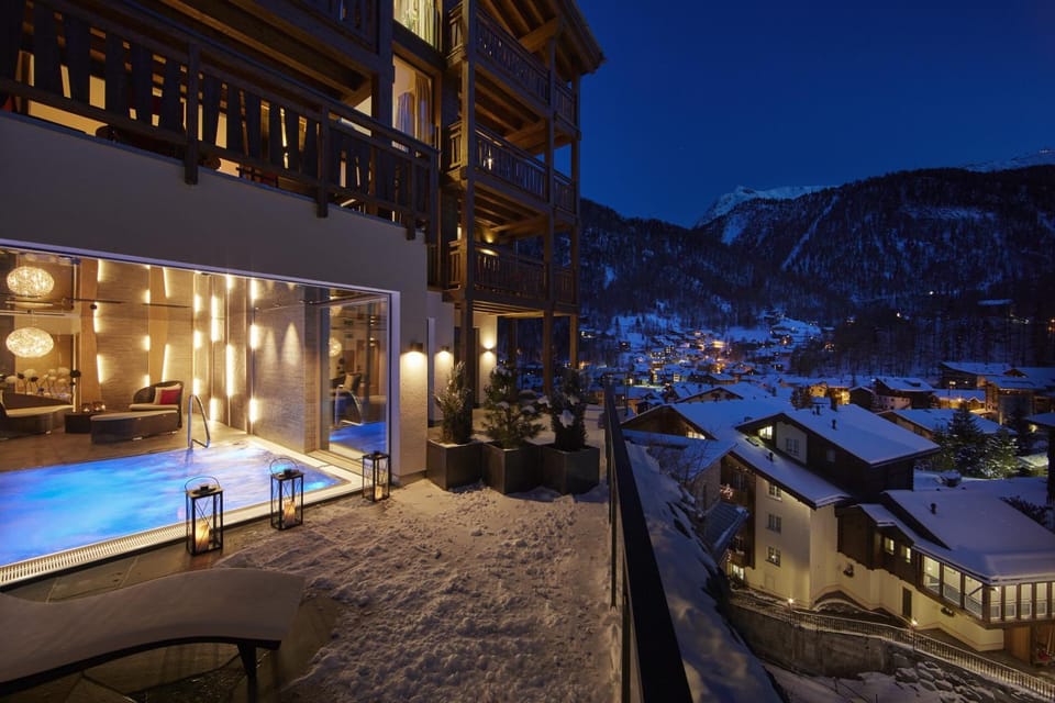 Winter, View (from property/room), Spa and wellness centre/facilities, Swimming pool