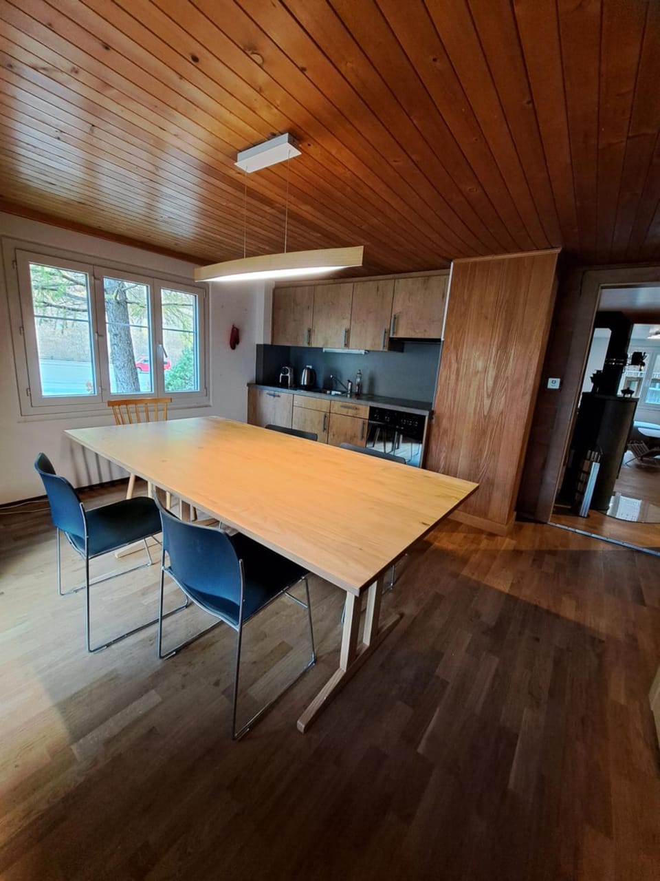 Kitchen or kitchenette, Dining area, pet friendly, stove