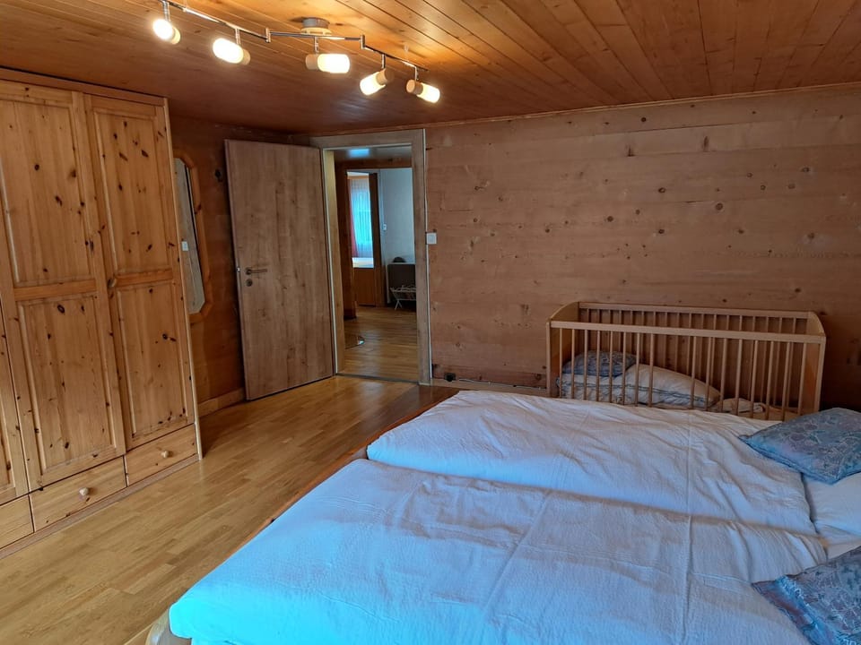 Bed, Photo of the whole room, Bedroom, wardrobe