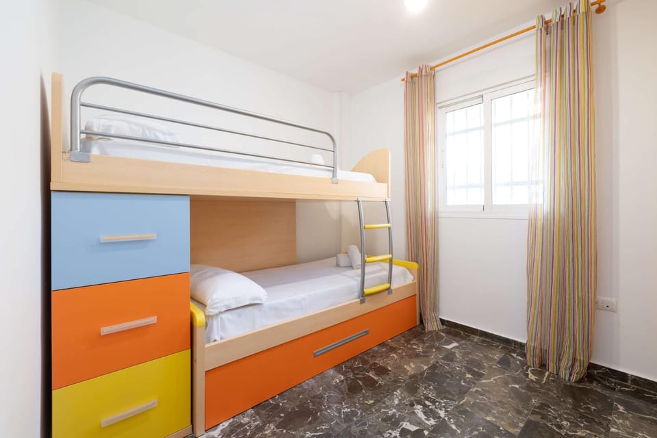 Sunrise Apartment, Fuengirola Apartment in Fuengirola