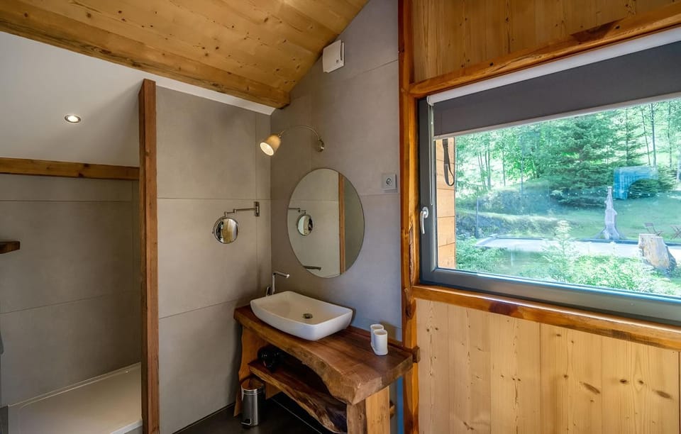 Chalet Le Petit Bes by Leavetown Vacations Chalet in Les Deux Alpes