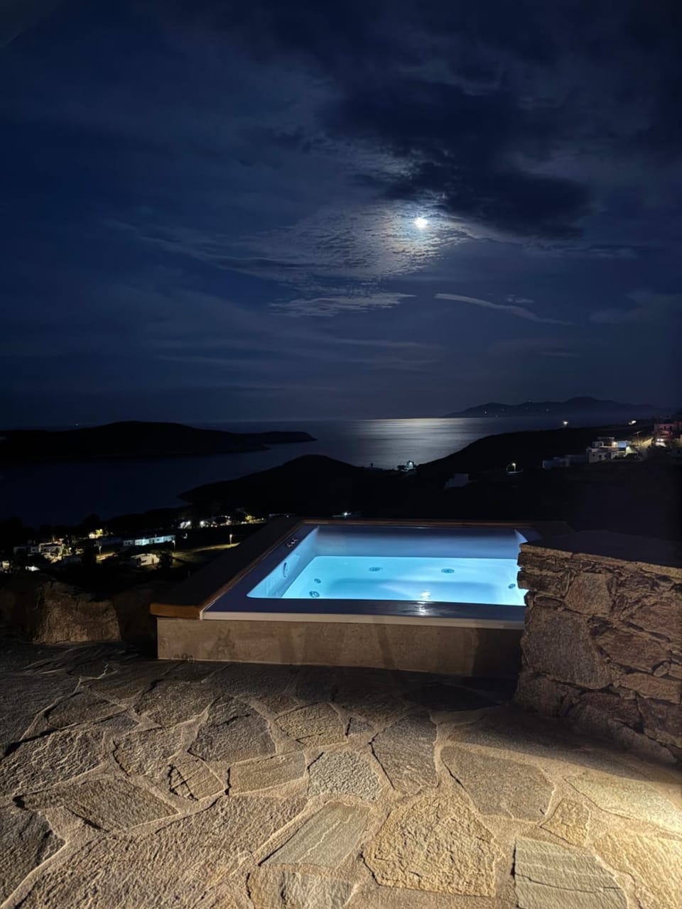 Night, Sea view