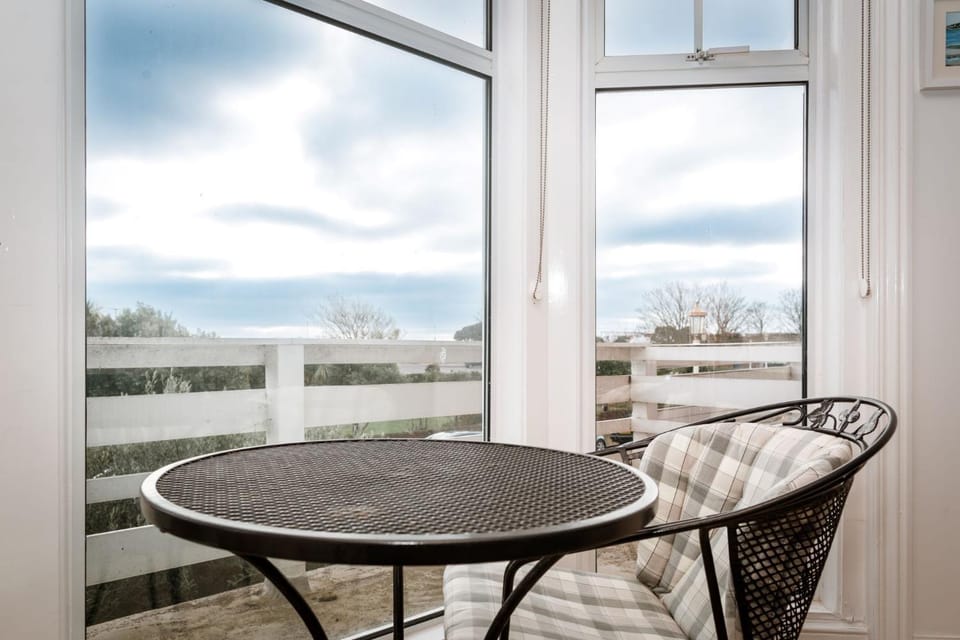Natural landscape, View (from property/room), Balcony/Terrace