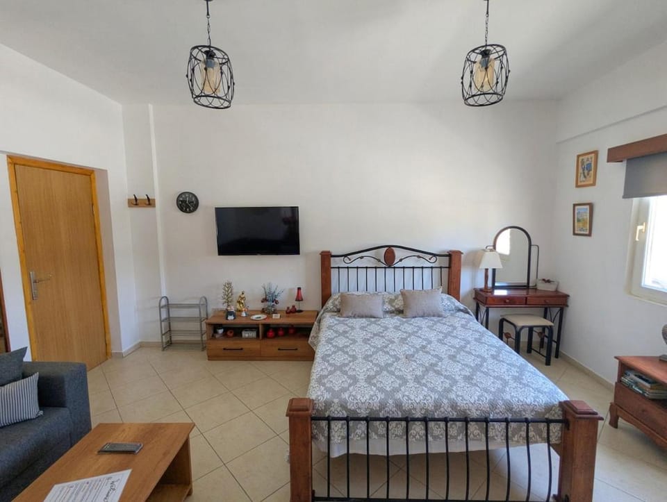 Fridas Apartments - Best Location In Famagusta Near Old Town Apartment in Famagusta