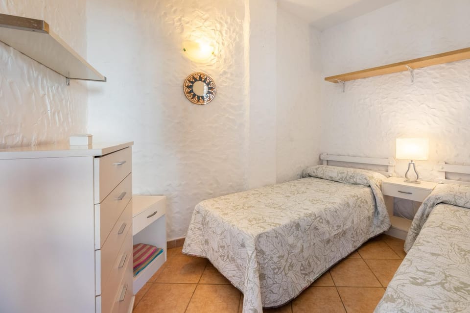 Property building, Living room, Bedroom