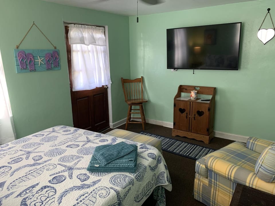 Beach Side Studio #1 apts Apartment in Norfolk